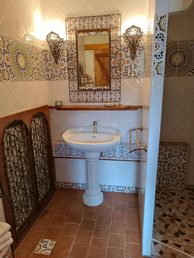 Bed and Breakfast Le Castellou Конк Экстерьер фото