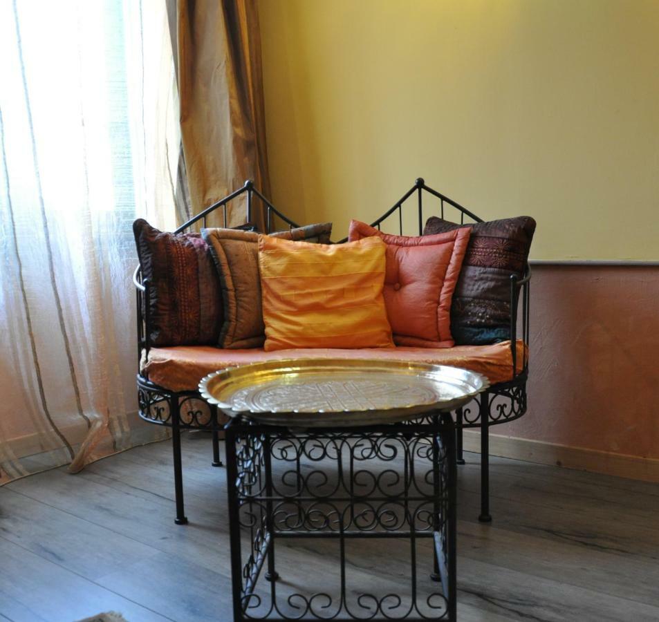 Bed and Breakfast Le Castellou Конк Экстерьер фото